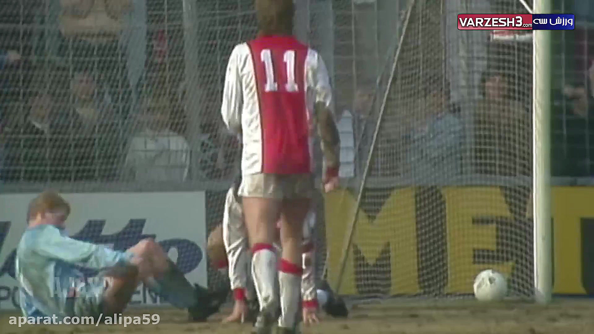 مارکو فان باستن افسانه ای  تما...