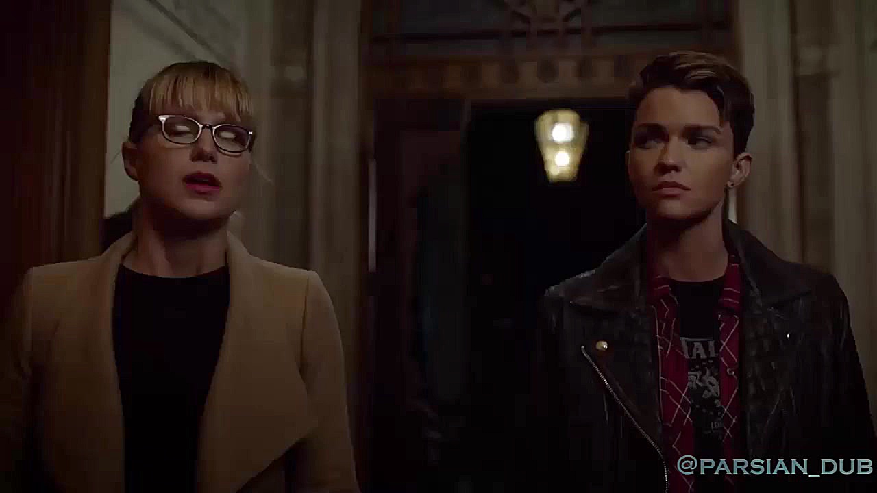 تریلر &quot;کراس اور بحران در...