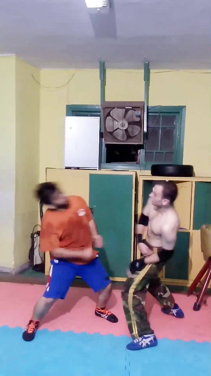 درگیری شدید کشتی کج در ایران!!...