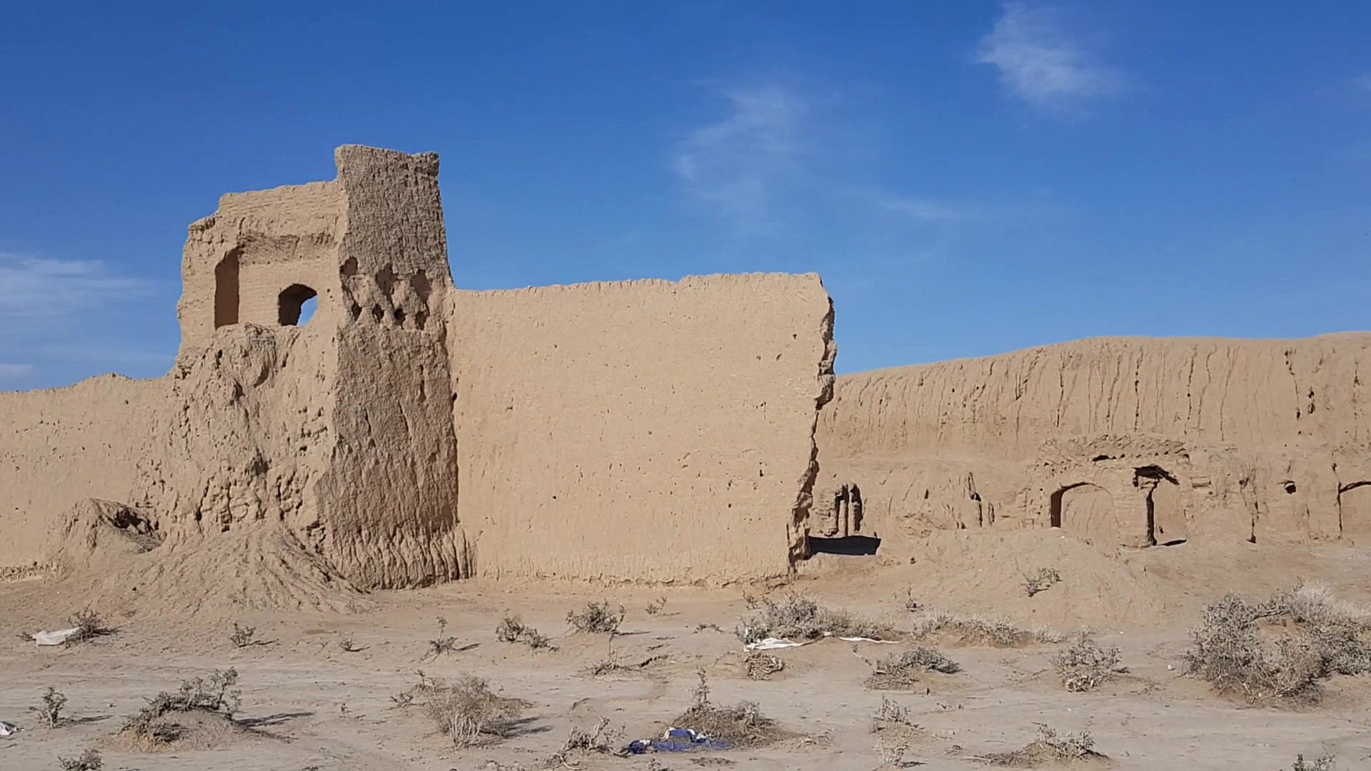 قلعه باستانی تپه حصار