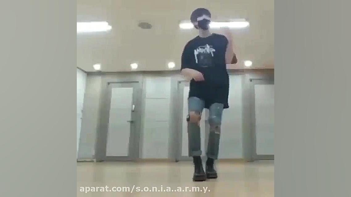 چالش تیک تاک باbts