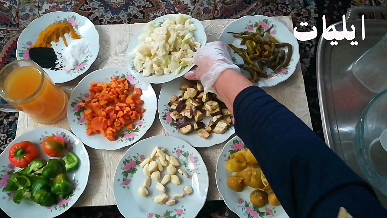 طرز تهیه ترشی مخلوط در کوتاه ت...