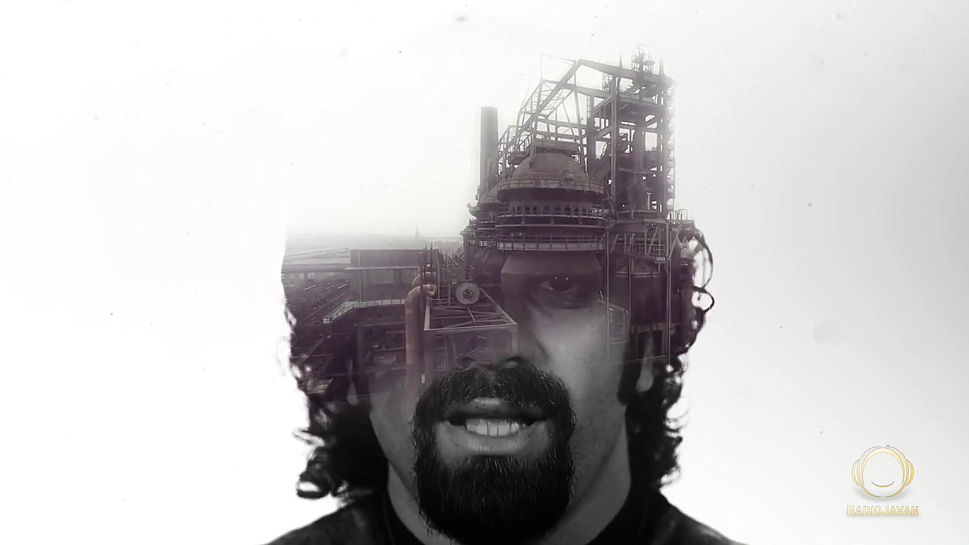 موزیک ویدیو لحظه های برهنه  گر...