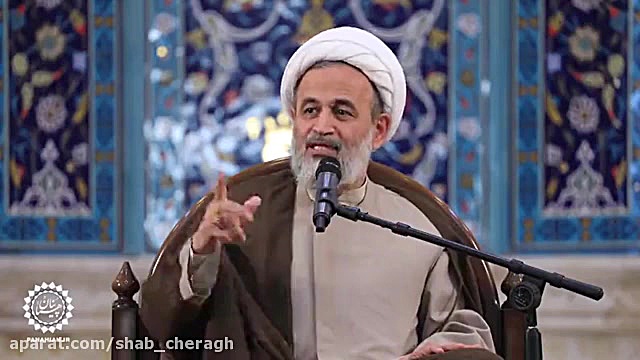 پناهیان : اعتماد به نفس نداشته...