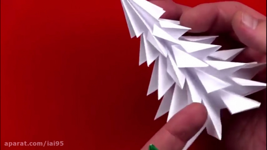آموزش اریگامی درخت کریسمس