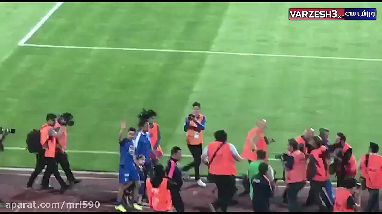 خداحافظی خسرو حیدری از استقلال