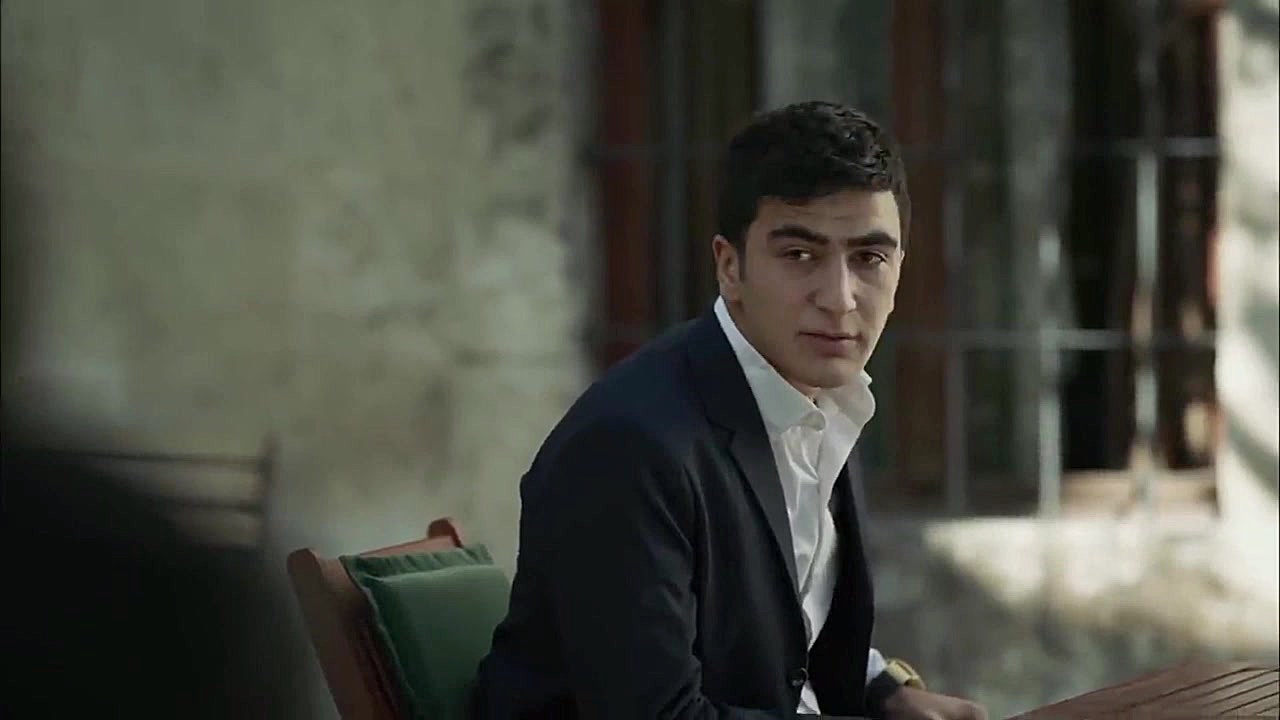 سریال ترکی رزسیاه دوبله فارسی...