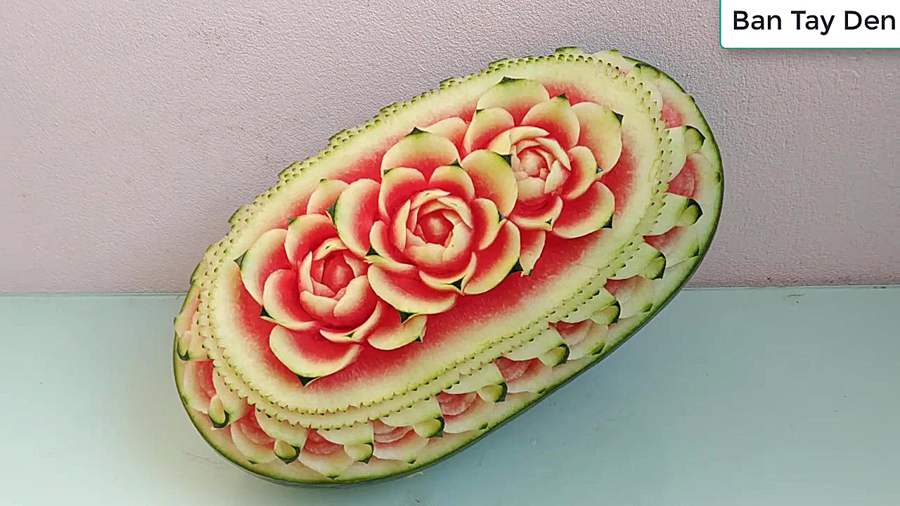 ایده‌ی ساده تزیین هندوانه شب ی...