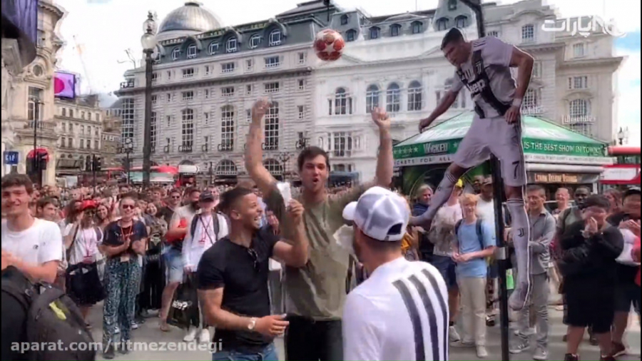 جایزه میلیونی برای لحظه شکاندن...