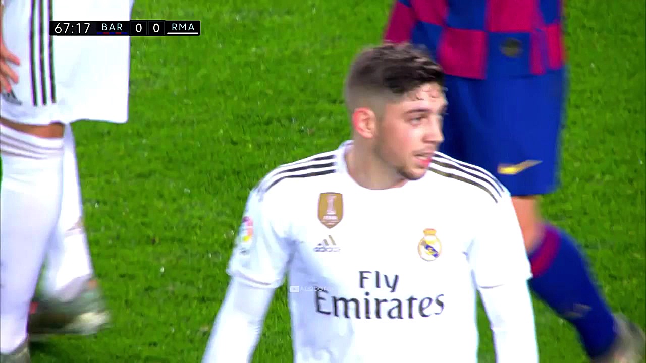 درخشش فدریکو والورده مقابل بار...