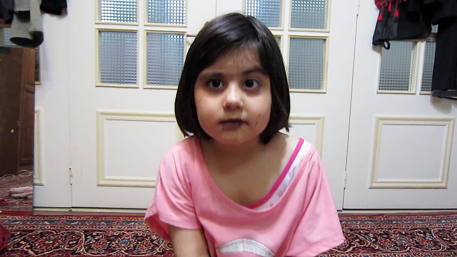 فاطمه کوچولوی من و آرایش با آل...