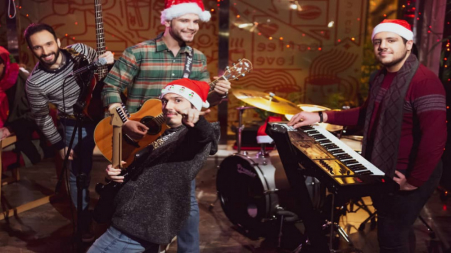 ورژن ایرانی سریال Friends به م...