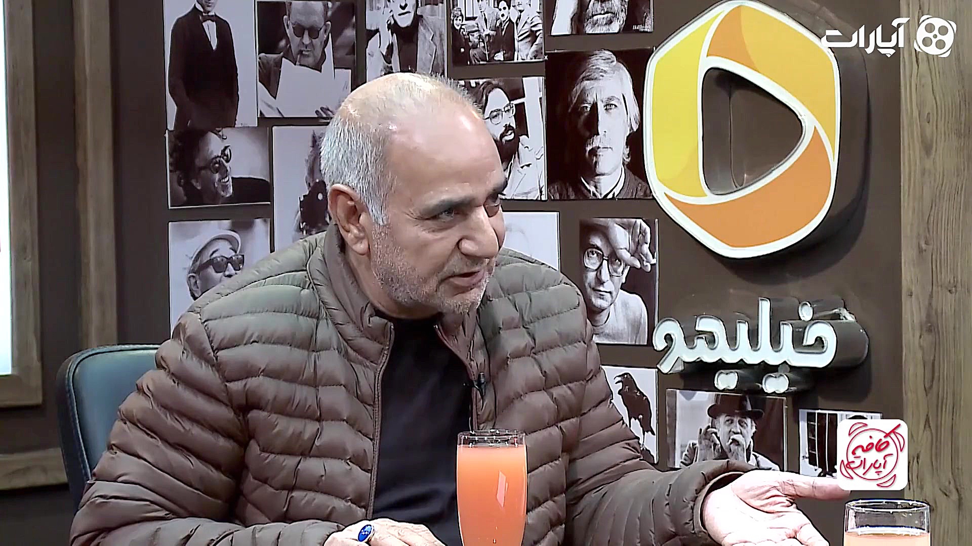 پرستویی: من با این خواننده ها...