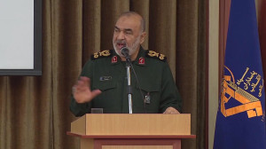 بیداری کامل  نقشه دشمن برای رو...
