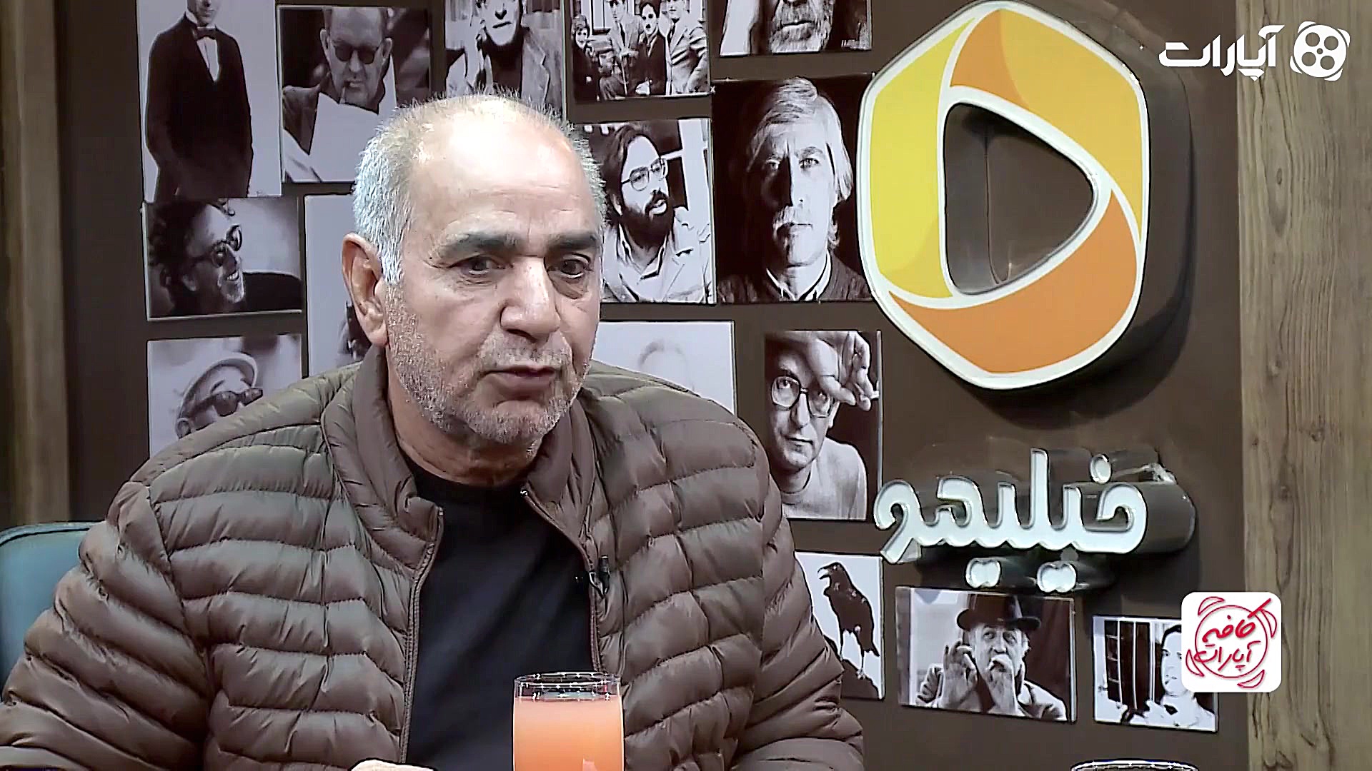 پرستویی: هنوز تمام نشده ام گاه...