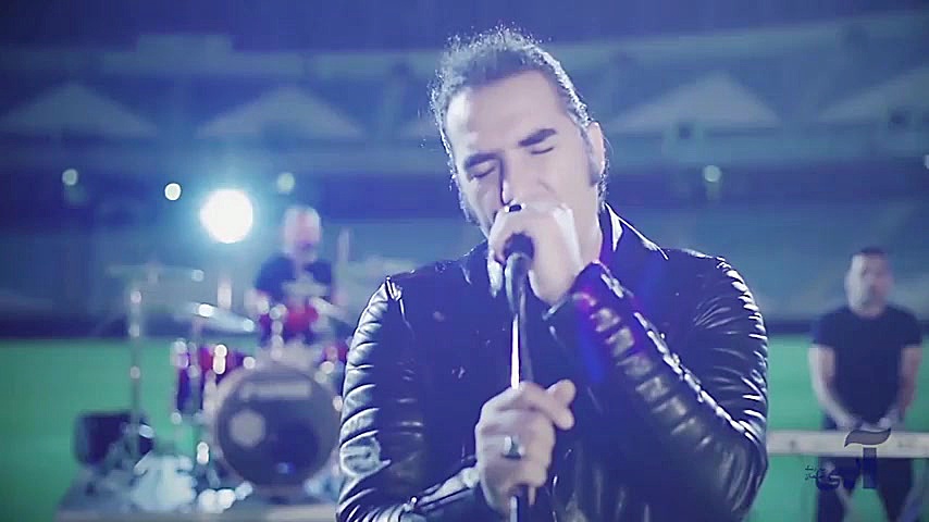 موزیک ویدیوی آبی به رنگ آسمان...