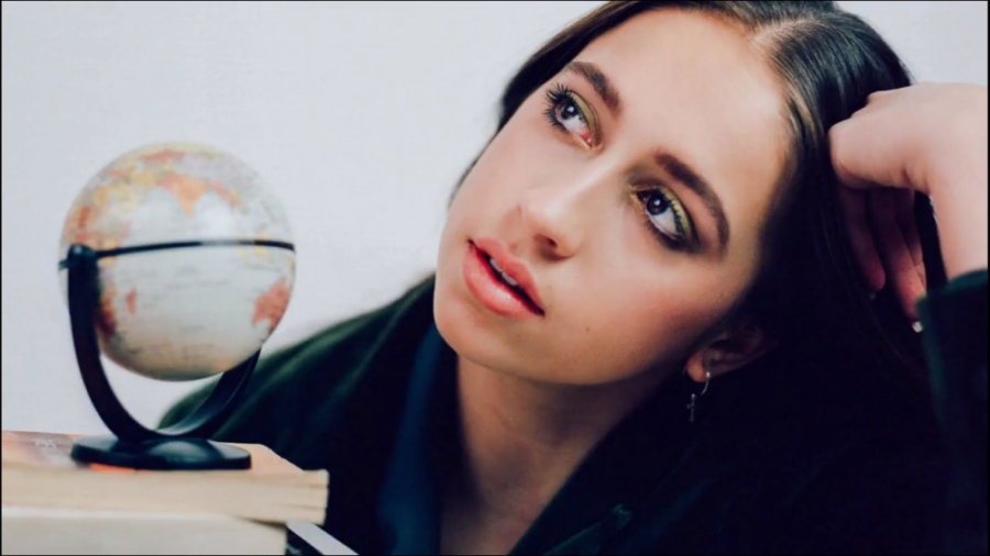 آهنگ زیبای Tate McRae به نام S...