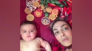 شهربانو منصوریان و پسرش آرشام