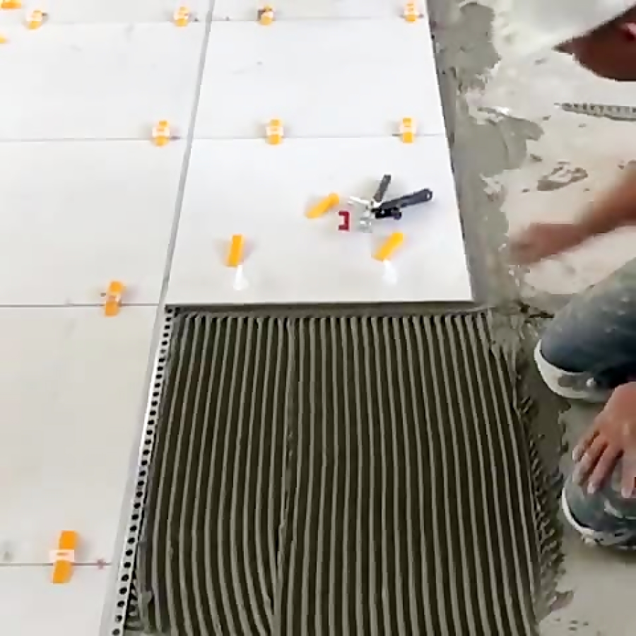 همتراز کاشی و سرامیک و کاشی تر...