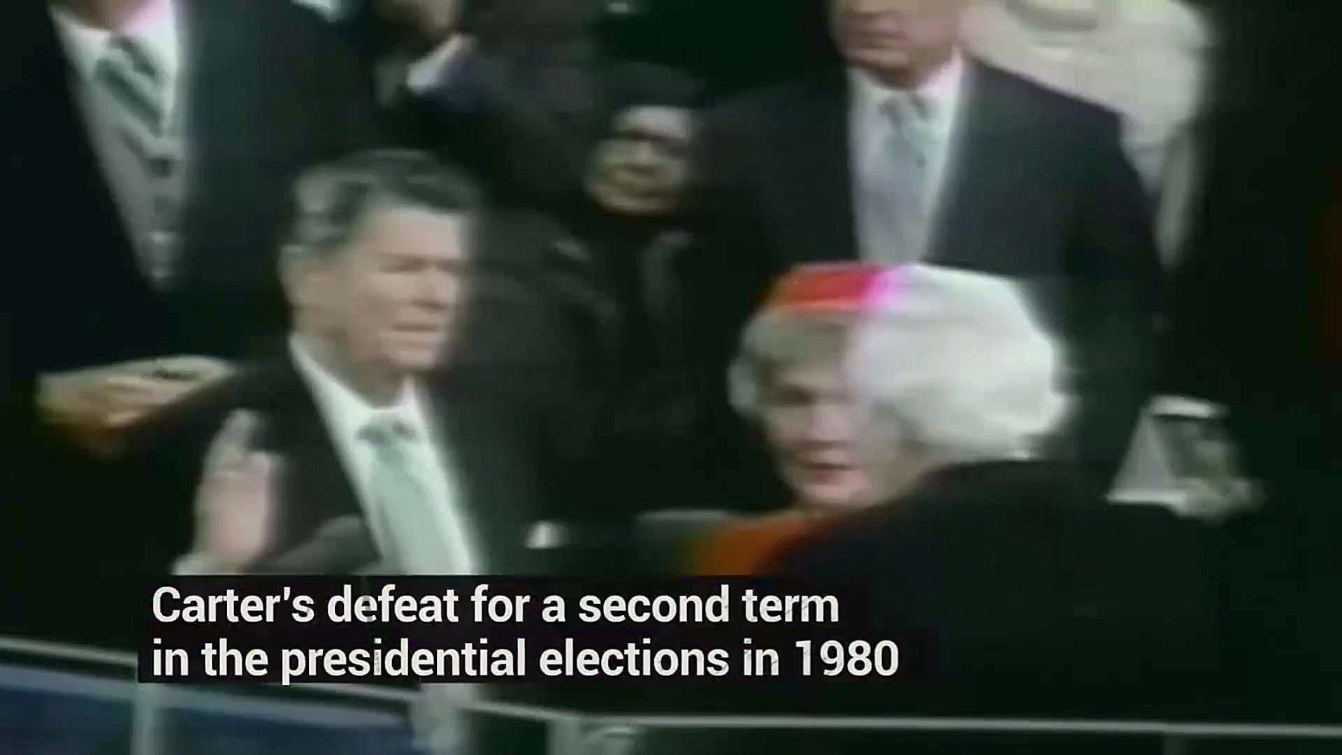 طرف رو گوشه رینگ بردیم! | آیت...