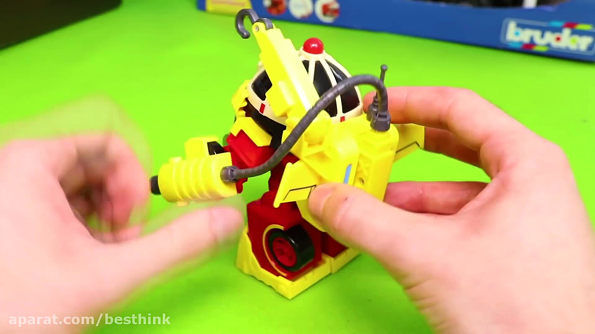 بازی با اسباب بازی های آتش نشا...