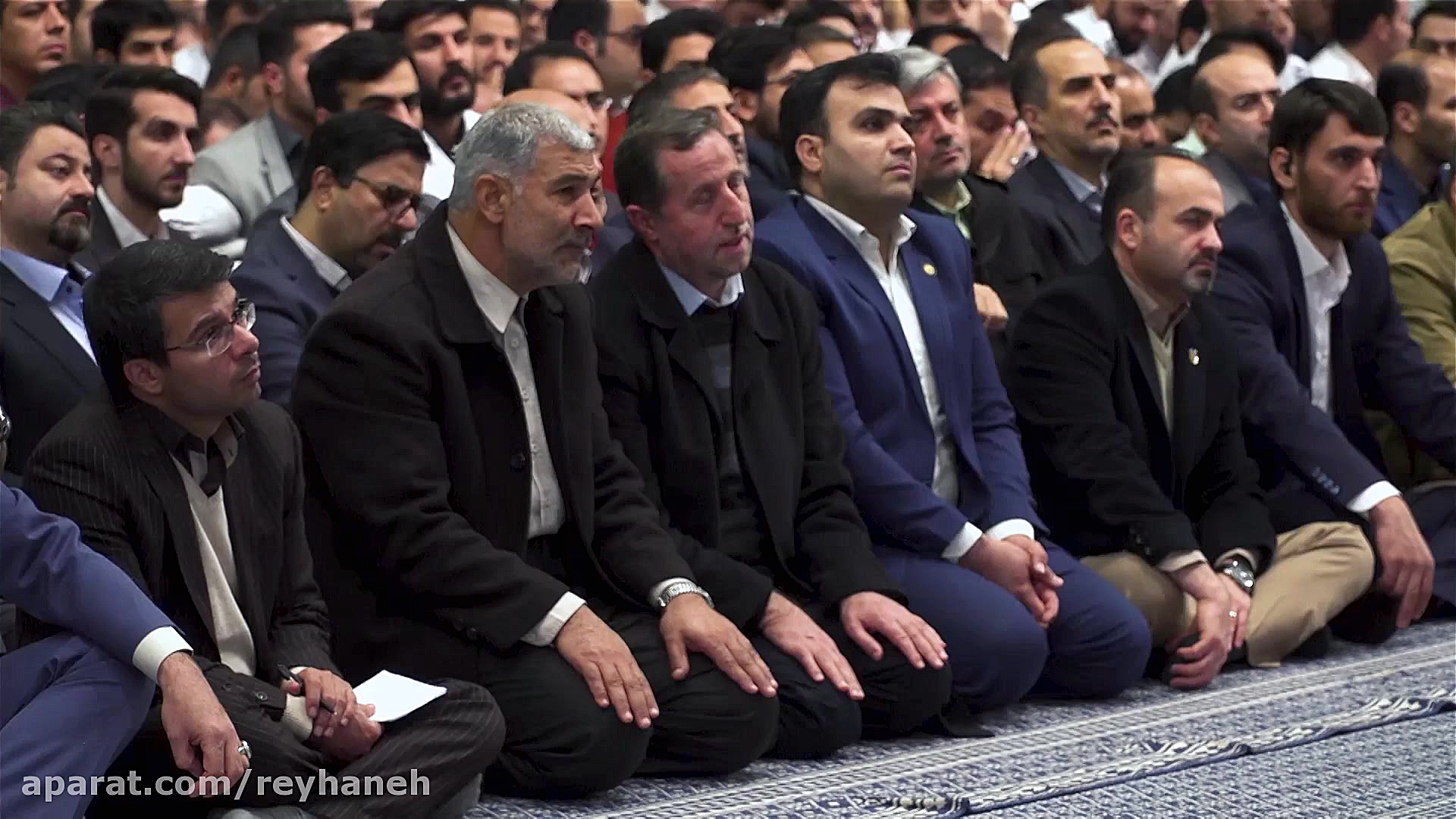 رهبر انقلاب: از پرستاران حمایت...