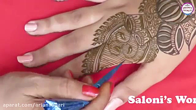 مدل نقش حنا روی دست تازه عروس...