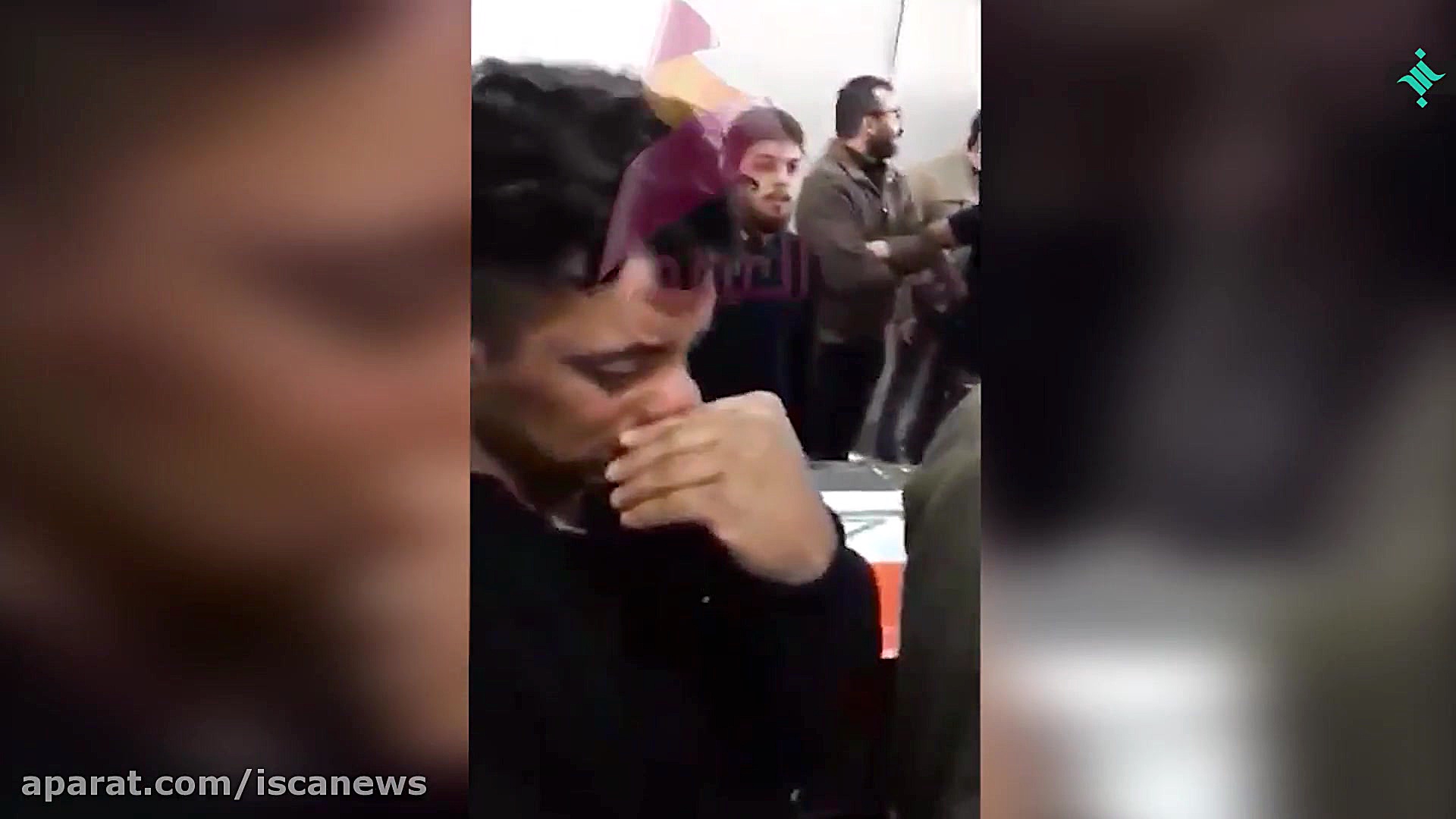 اذان سوزناک جوان عراقی بر پیکر...