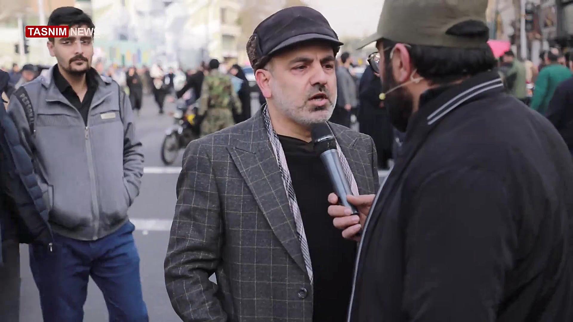 خواب بودیم و او آسمانی شد !