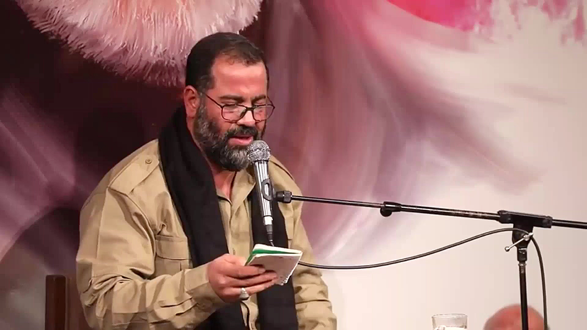 بوی حرم آمد و بیرق غم می کشیم...