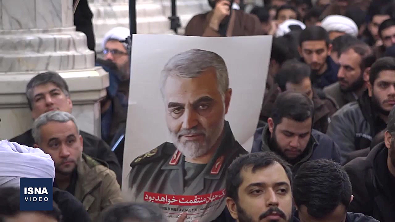 تجمع طلاب در محکومیت ترور سردا...