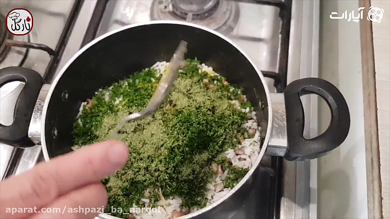 چشم بلبلی پلو با شوید، مرغ و خ...