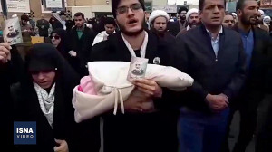گوشه ای از تجمع و عزاداری مردم...
