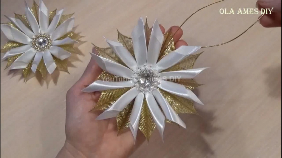 آموزش کامل ساخت گل دانه برفی ب...