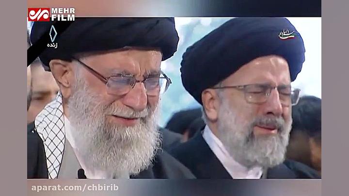 گریه های رهبر انقلاب در نماز ب...
