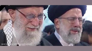 اشک رهبر در اقامه نماز شهید سل...