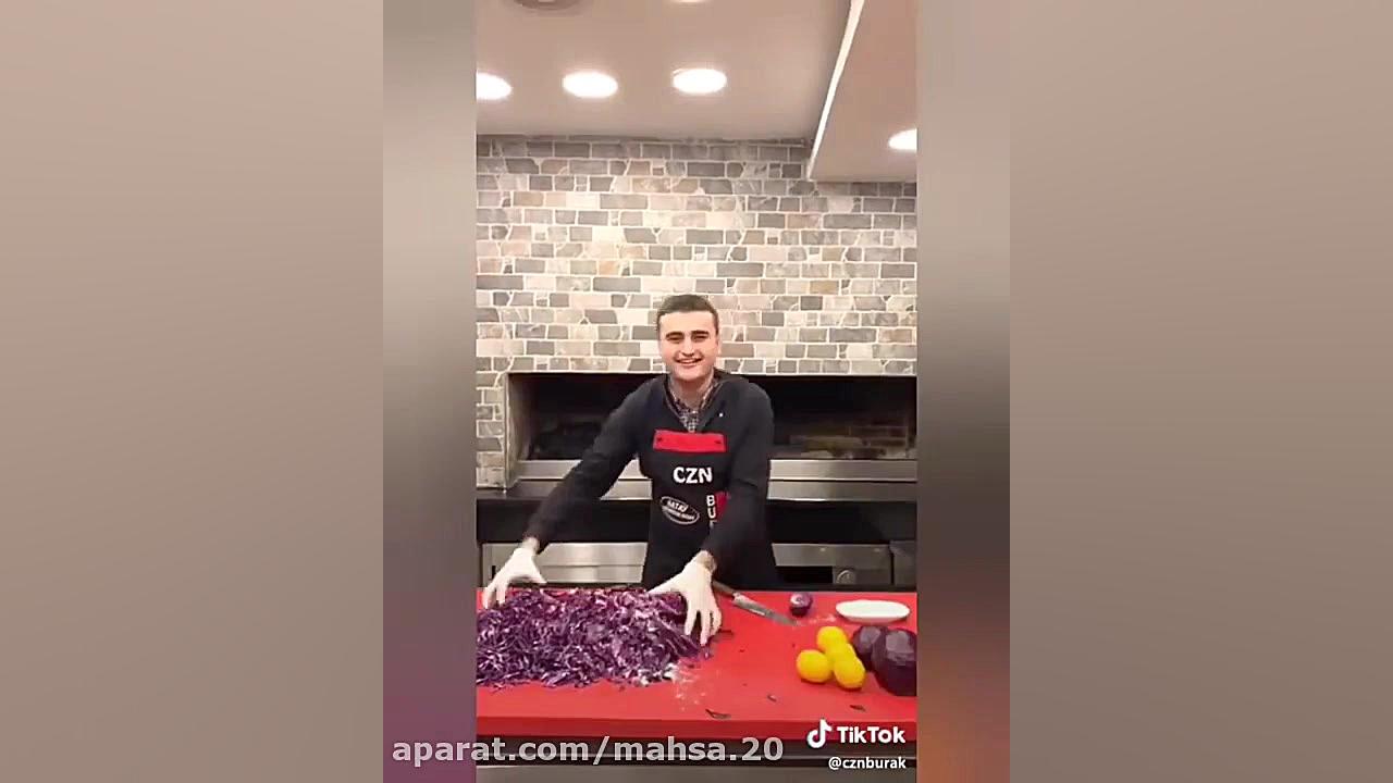 آشپزی فوق العاده باحال و حرفه...