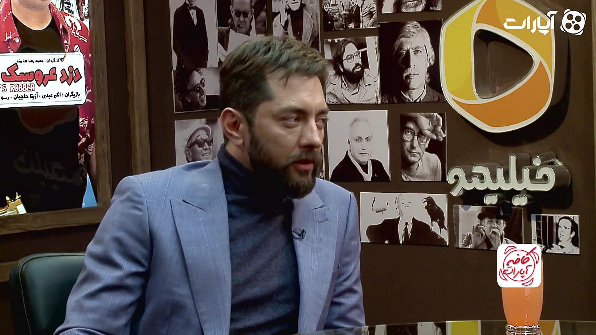 بهرام رادان: نوید محمدزاده ستا...