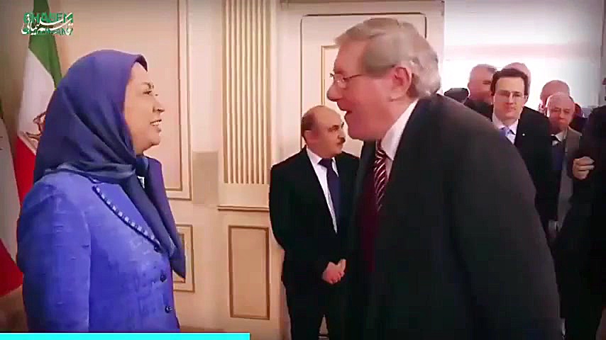 پاسخ کوبنده شهید سردار سلیمانی...