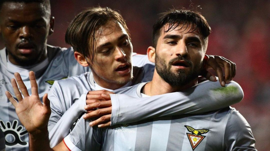 مهرداد محمدی مقابل بنفیکا || گ...