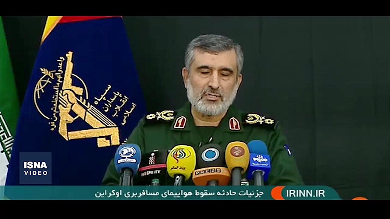 سردار حاجی‌زاده: آرزوی مرگ کرد...