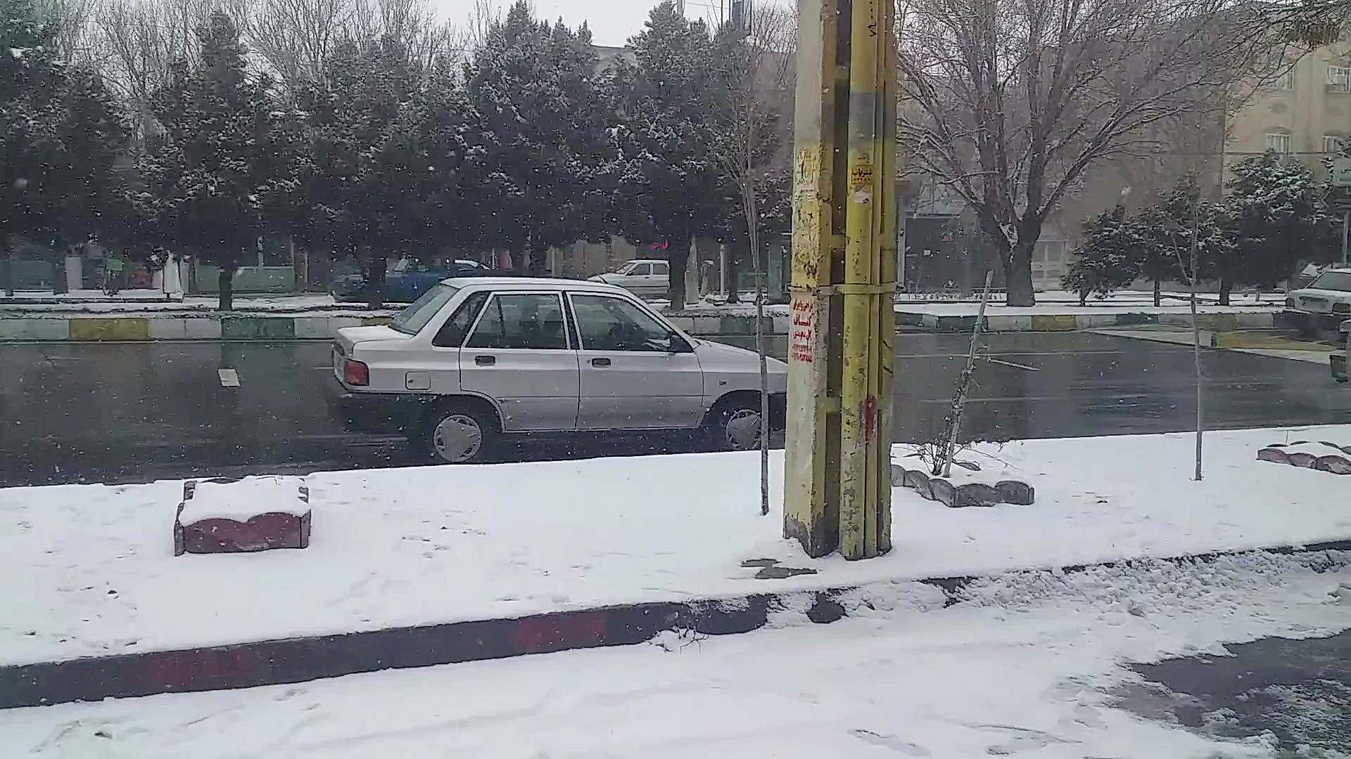 بارش برف زیبا تبریز ۹۸.۱۰.۲۳