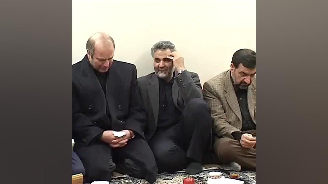 گریه های حاج قاسم