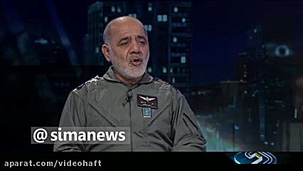 فیلمبردار لحظه سقوط هواپیمای ا...