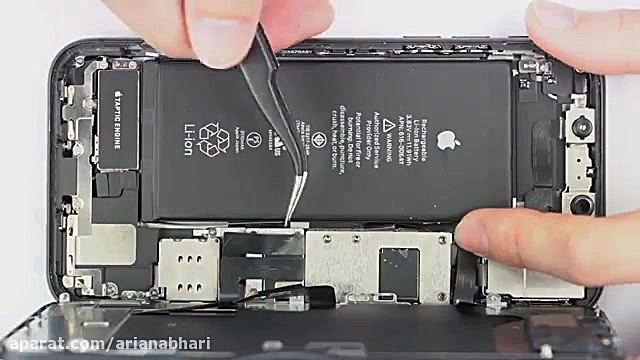 کالبد شکافی آیفون 11