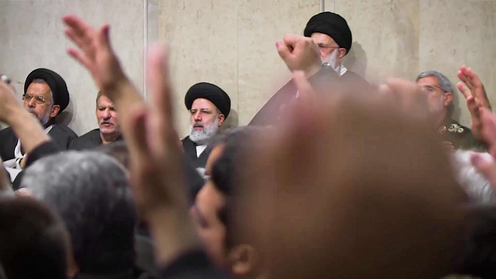 فیلم کامل مداحی جناب آقای حسین...