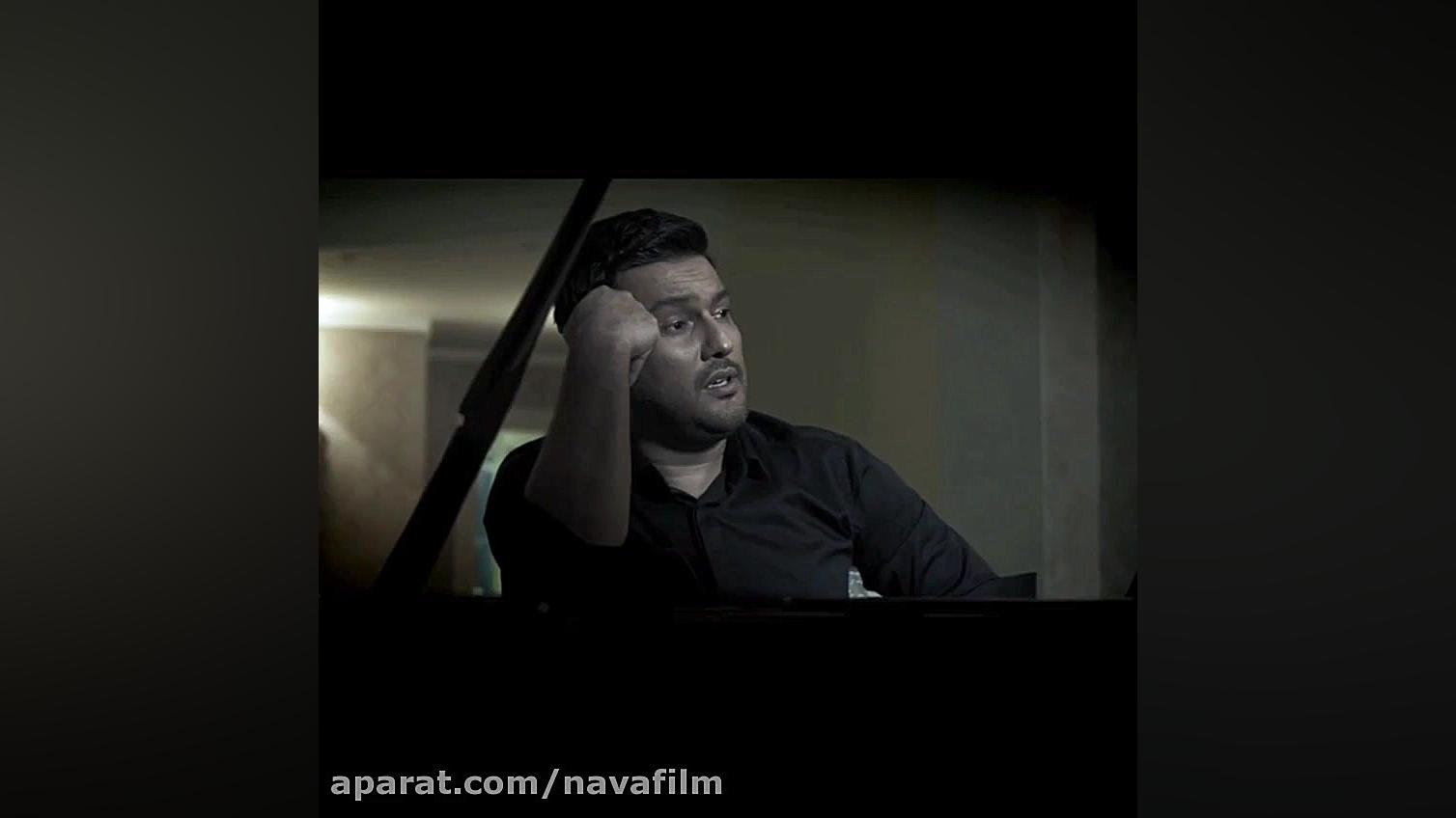 مهراوه شریفی نیا پیانو میزنه ح...