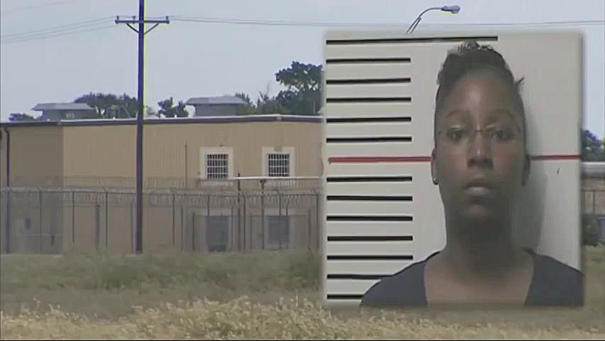 تجاوز جنسی افسر زن آمریکایی به...