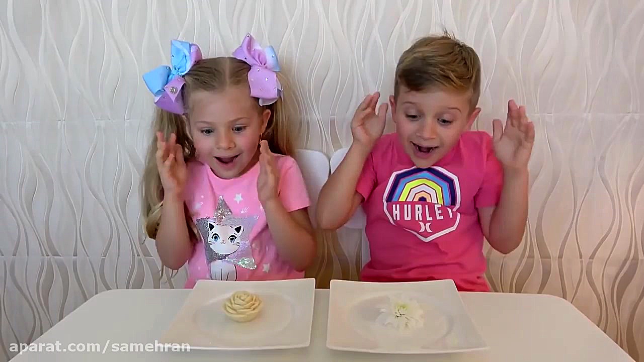 دیانا و روما  چالش خوردن شکلات...