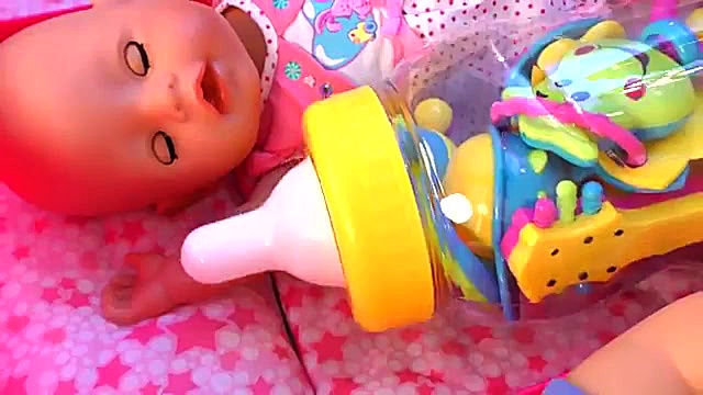 دایانا در حال بازی با فیلم Bab...